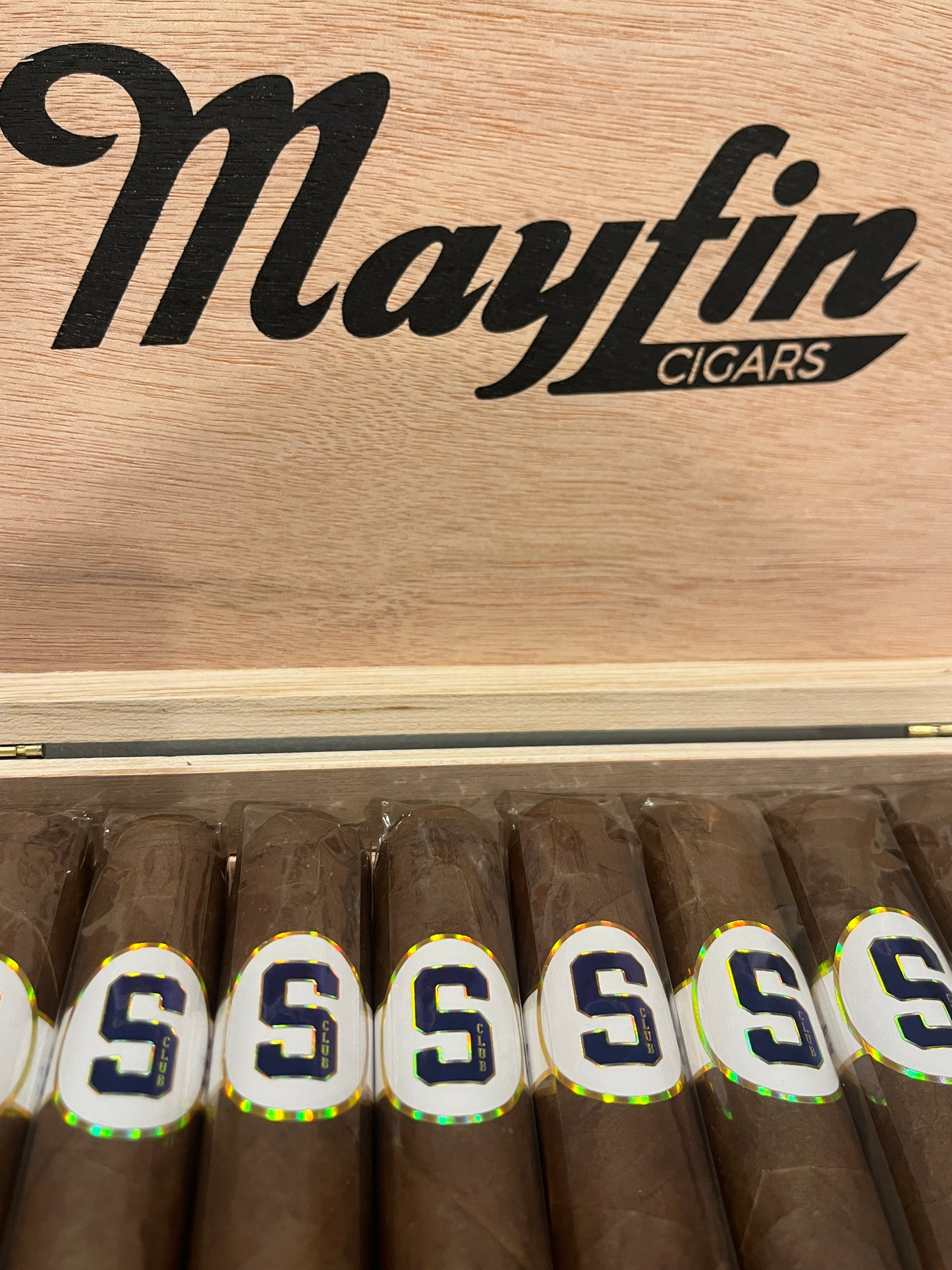 S Club X Mayfin Cigars